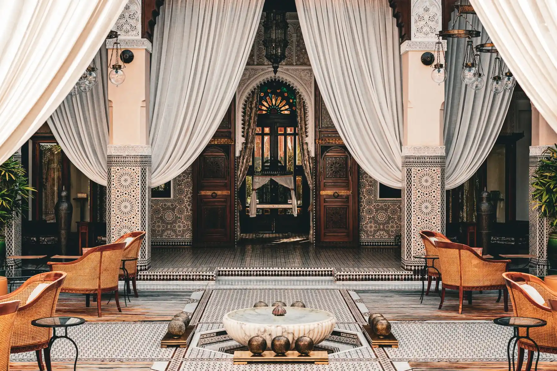 Resort v eni zgodbi — 2